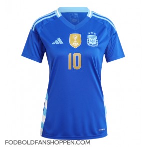 Argentina Lionel Messi #10 Udebanetrøje Dame Copa America 2024 Kortærmet